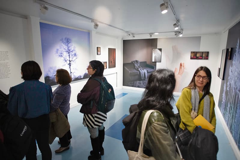 ENFOTO 2025: seis exposiciones, un hilo curatorial sólido y un mismo encuentro